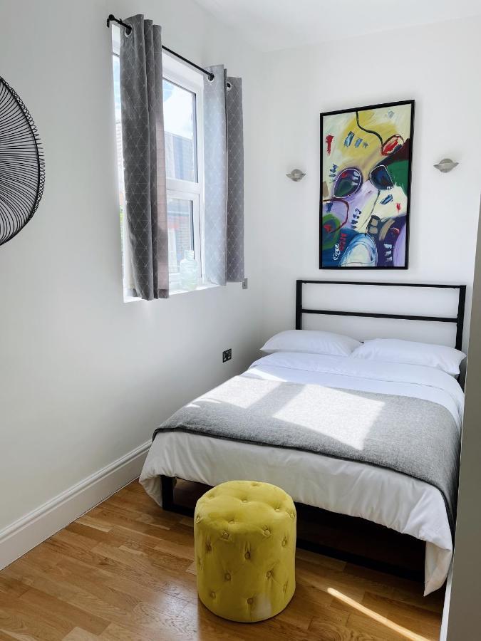 Luxuriously Flat In Streatham Lägenhet London Exteriör bild